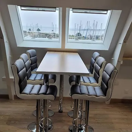 Loft - Duplex Les Pieds Dans L'eau Vue Mer * Saint-Vaast-la-Hougue